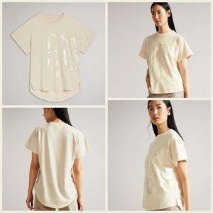 Ted baker loose fit cream color t-shirt in size1 (extra small).good for S/M Size